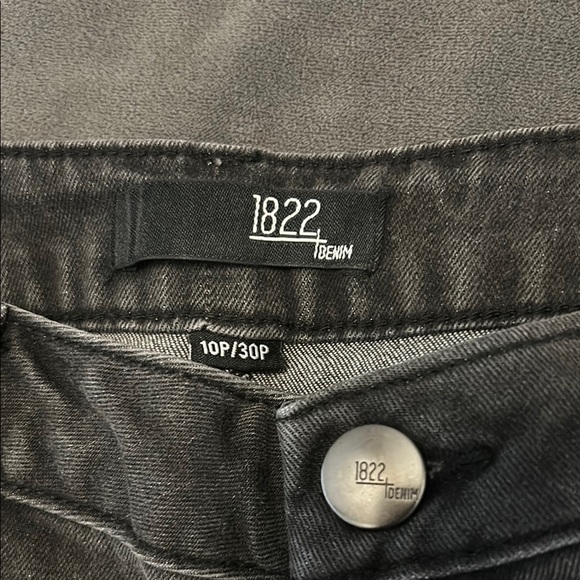 1822 Denim Women’s Gray Jeans - Picture 4 of 5